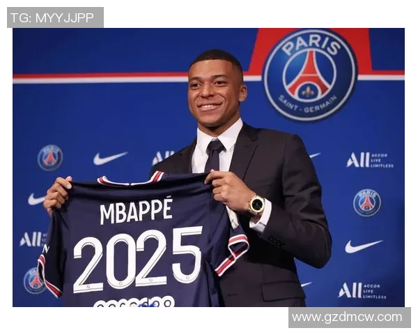 姆巴佩与足球巨星们的精彩邂逅与梦想碰撞瞬间